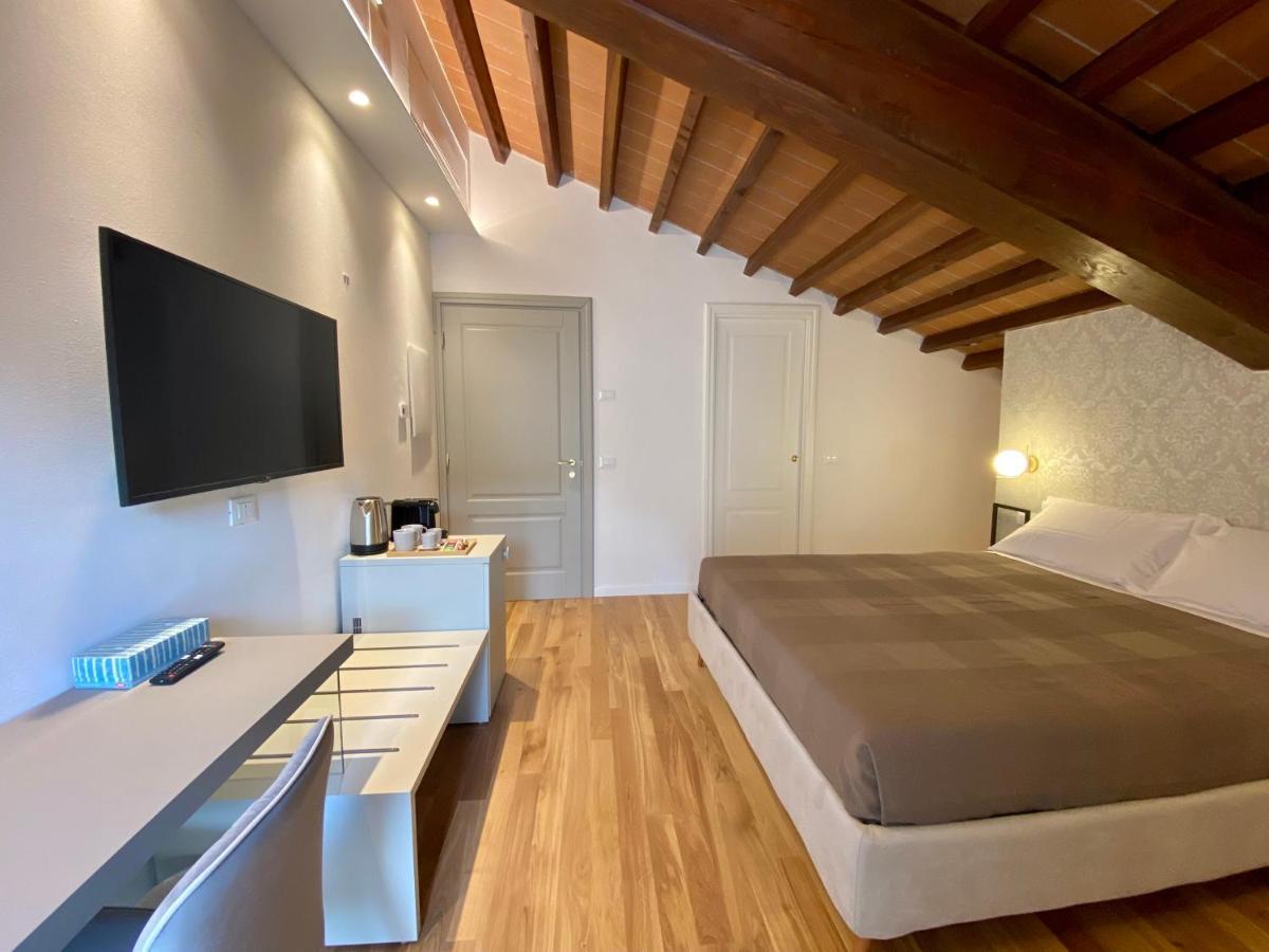 Hotel Residenza D'Epoca Dei Fondachi à Sarzana Extérieur photo